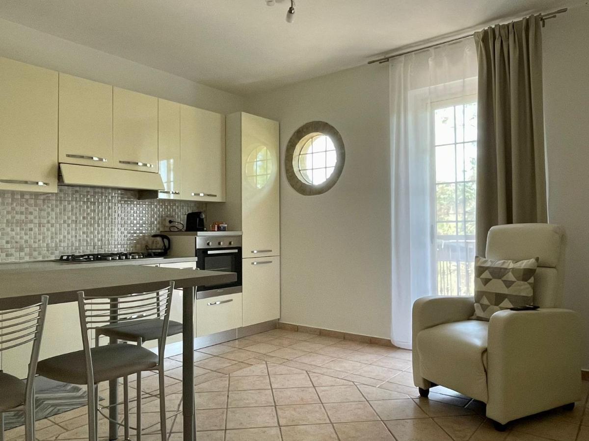 Casa La Noce Apartment วาสโต ภายนอก รูปภาพ